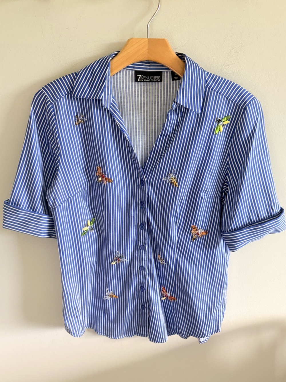 New York & Company Blue and White Striped Button-Up Insect Embellished Shirt XS